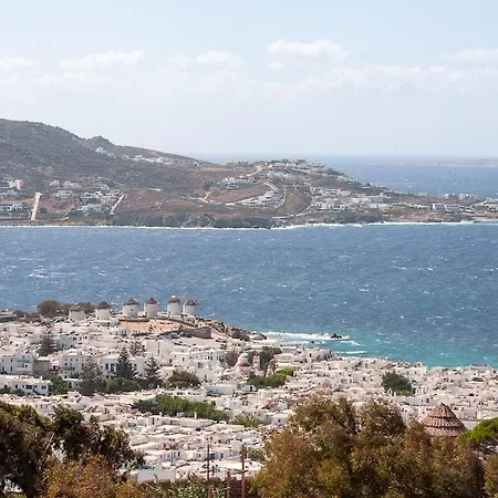 Horizon In Mykonos Town