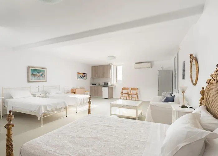 Horizon In * Mykonos Town